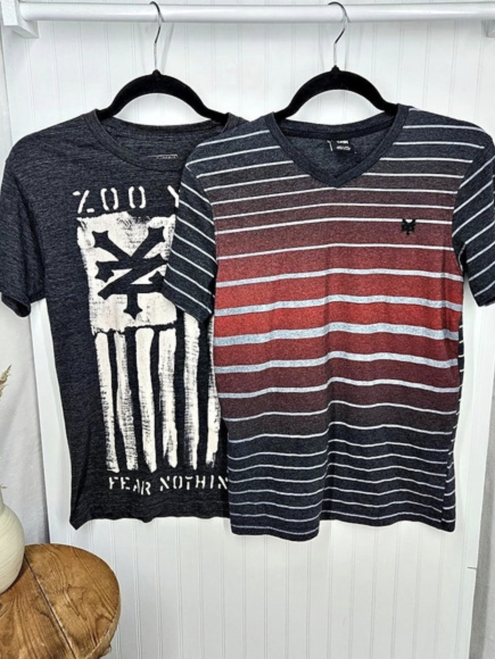 Zoo York Mens Graphic T-Shirt Lot 2 Size M Charcoal Striped Flag